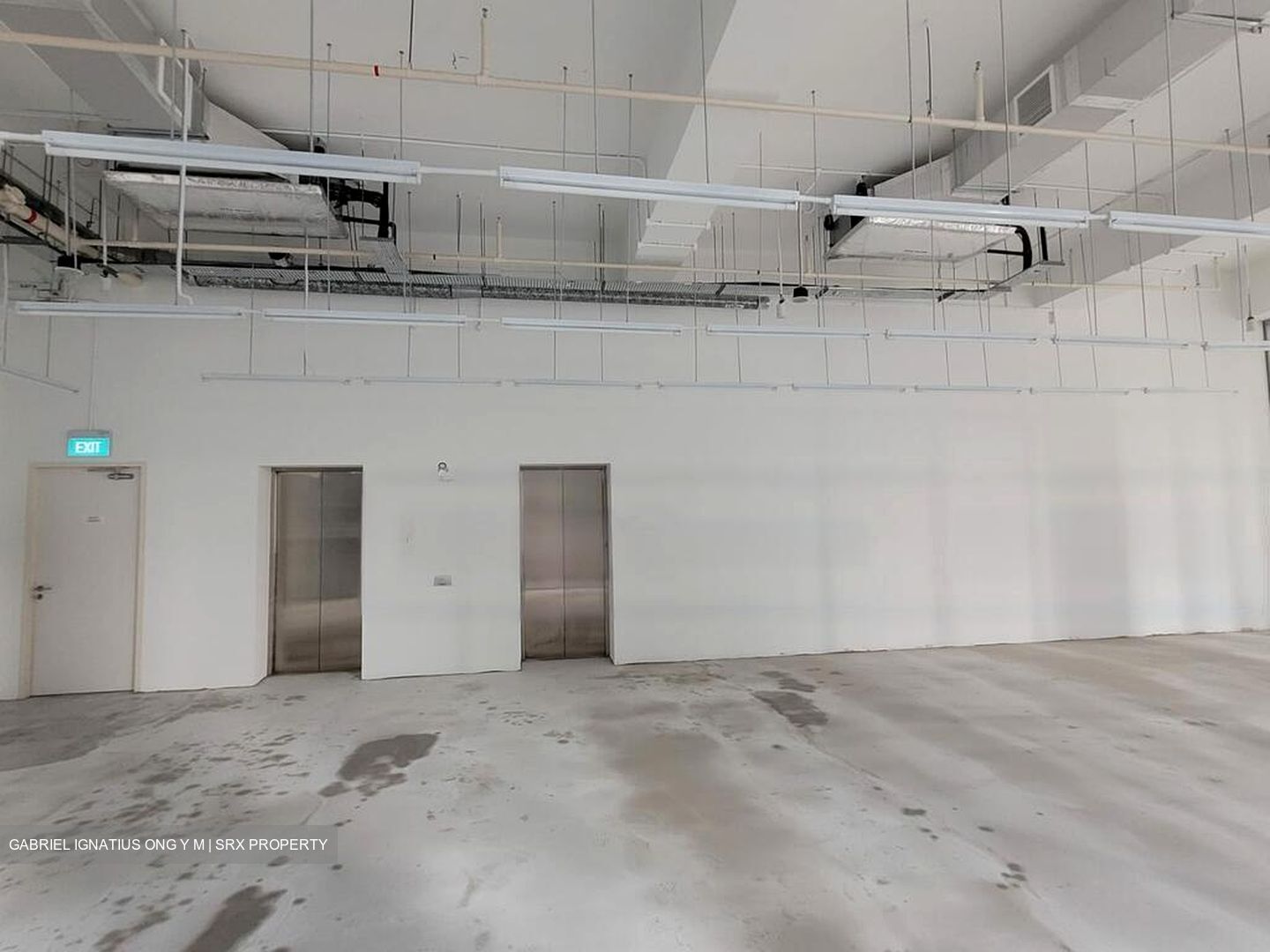 Oxley Tower (D1), Office #483832061